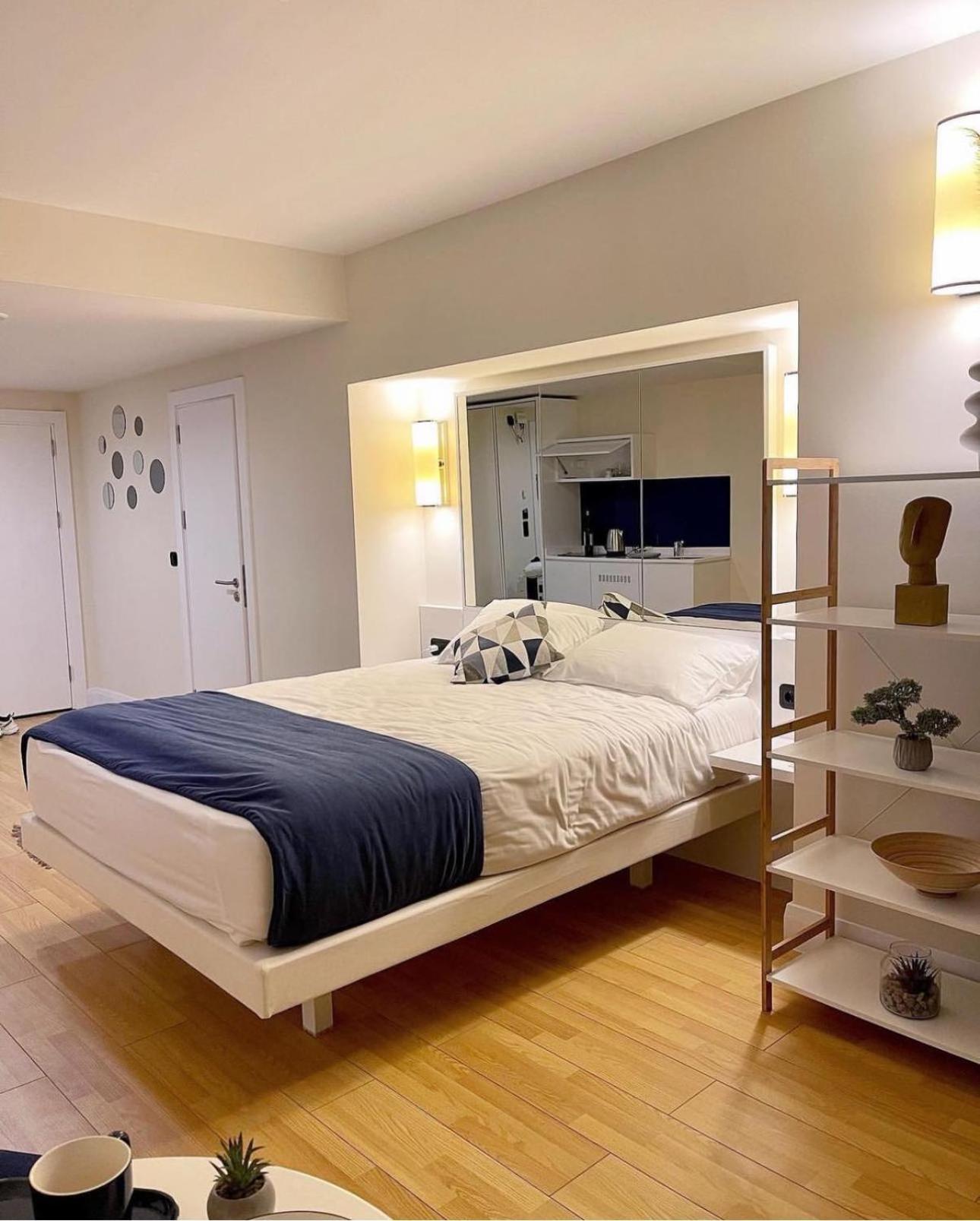 Luxury Panorama Sea View Apartment & Central バトゥーミ エクステリア 写真