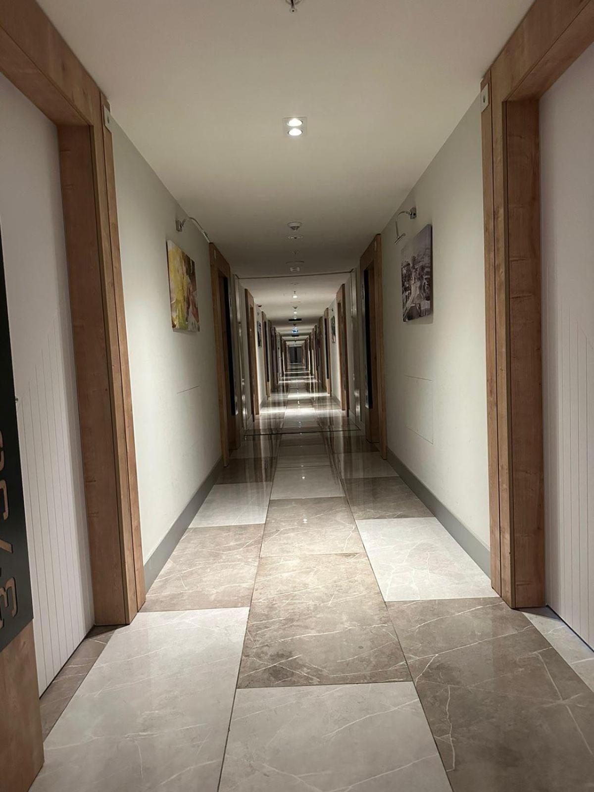 Luxury Panorama Sea View Apartment & Central バトゥーミ エクステリア 写真